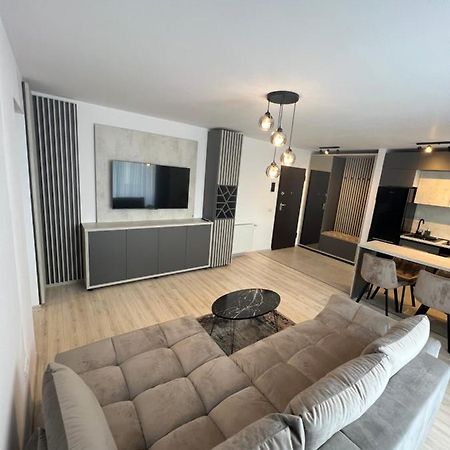 Top Studio Braşov Esterno foto