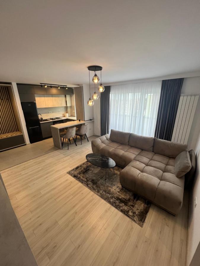 Top Studio Braşov Esterno foto