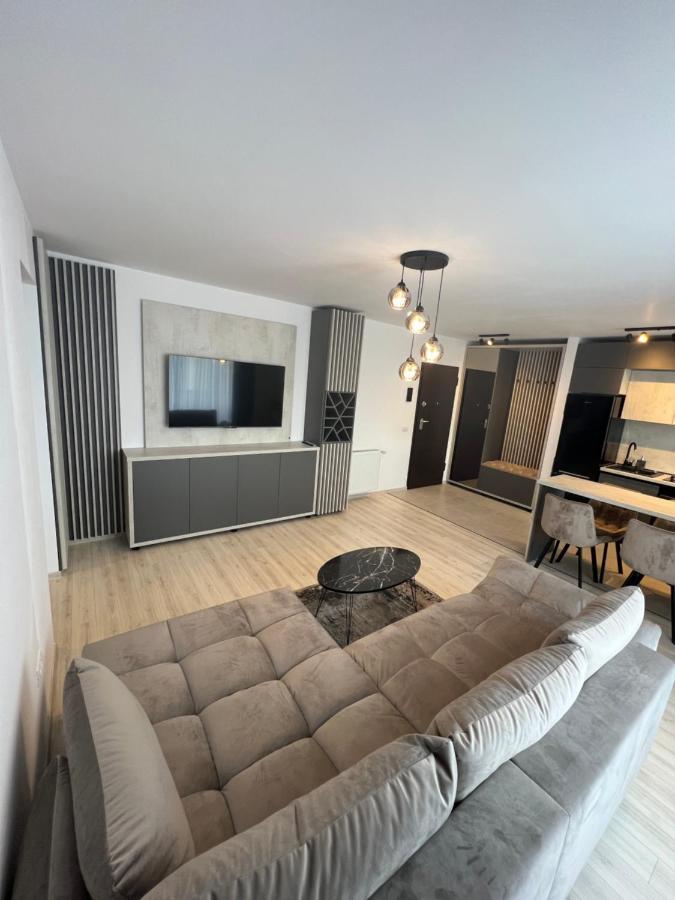 Top Studio Braşov Esterno foto