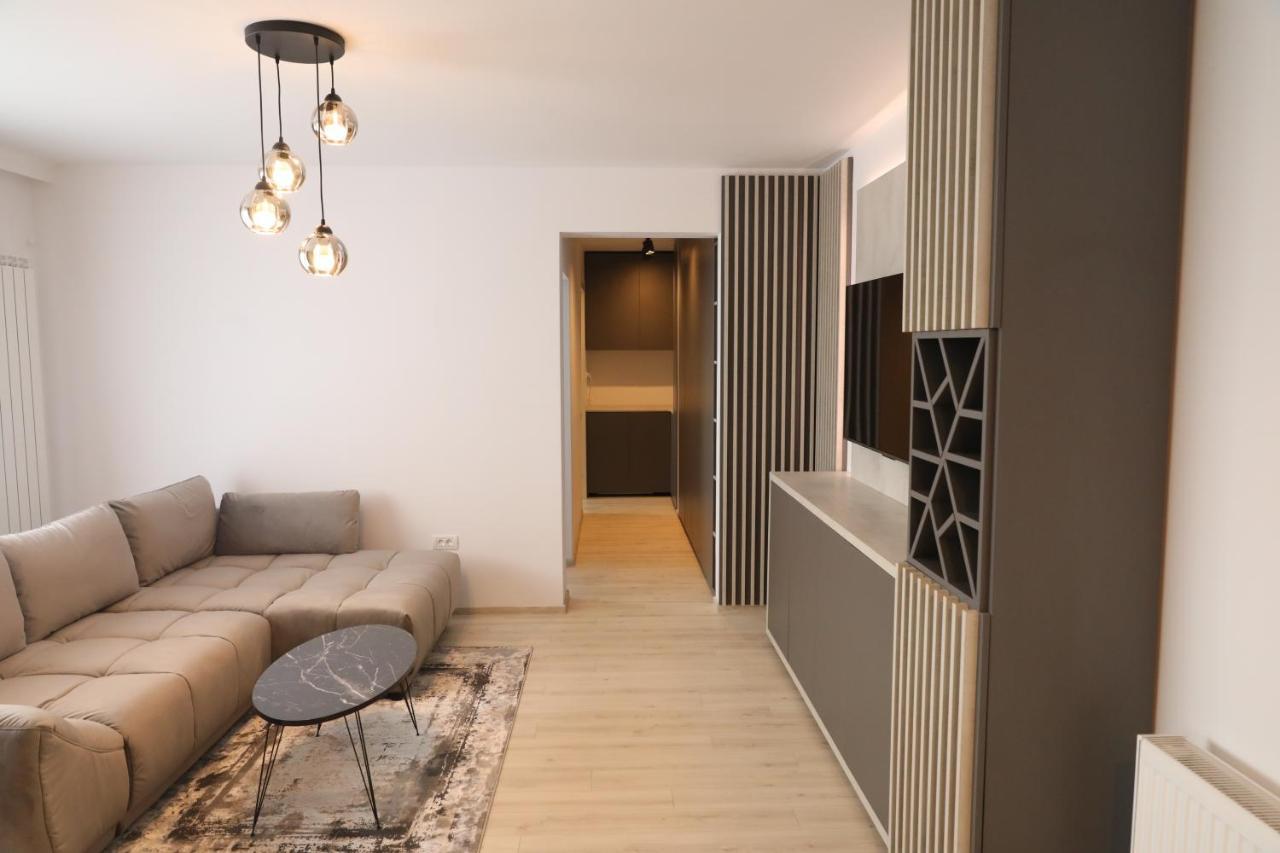 Top Studio Braşov Esterno foto
